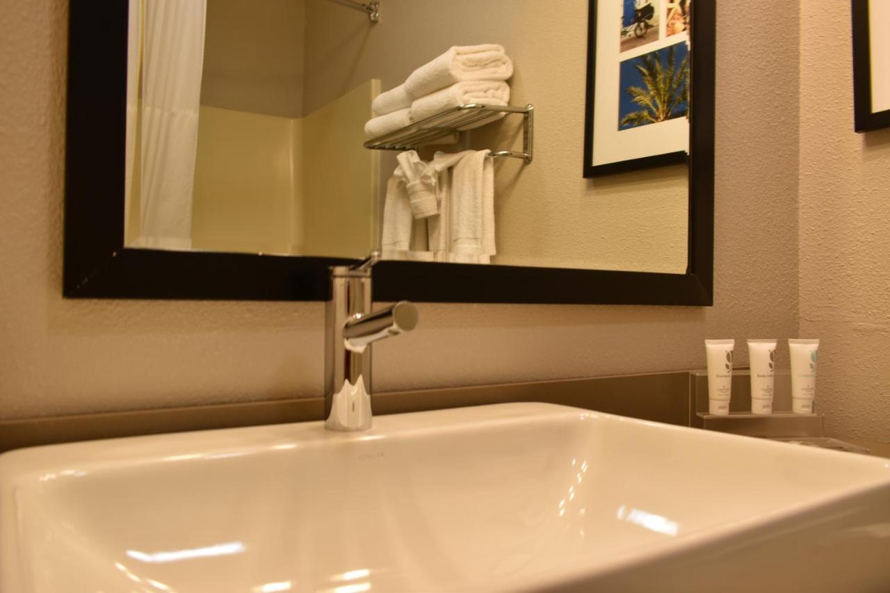 Country Inn & Suites By Radisson Kenosha - Pleasant Prairie Kültér fotó